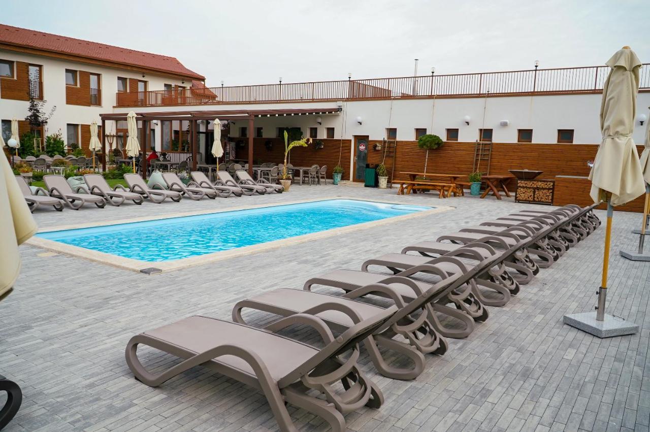 Paleus Resort Екстериор снимка