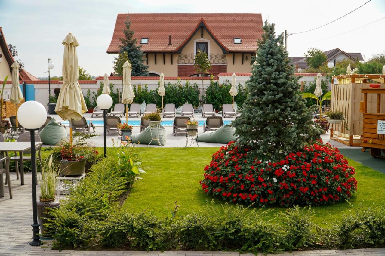Paleus Resort Екстериор снимка